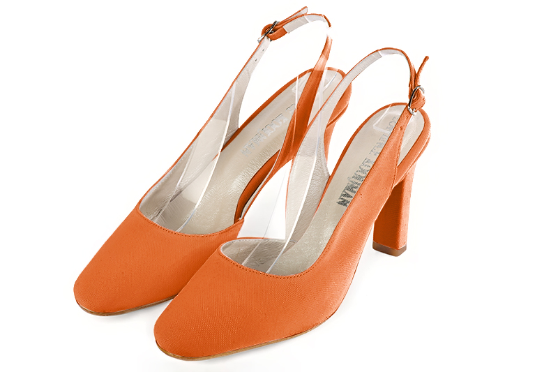 Clementine orange women's slingback shoes. Round toe. High kitten heels. Front view - Florence KOOIJMAN